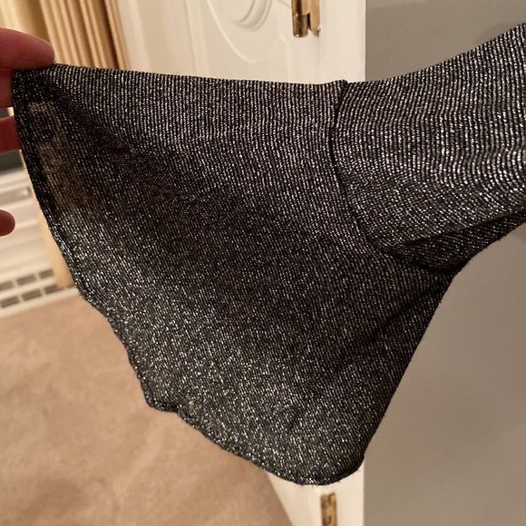 NWOT Michael Kors bell sleeve top. - Picture 4 of 5